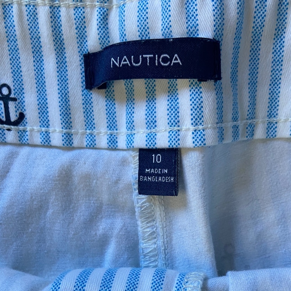 Nautica Blue and White Anchor Print Women's Shorts - Picture 2 of 7
